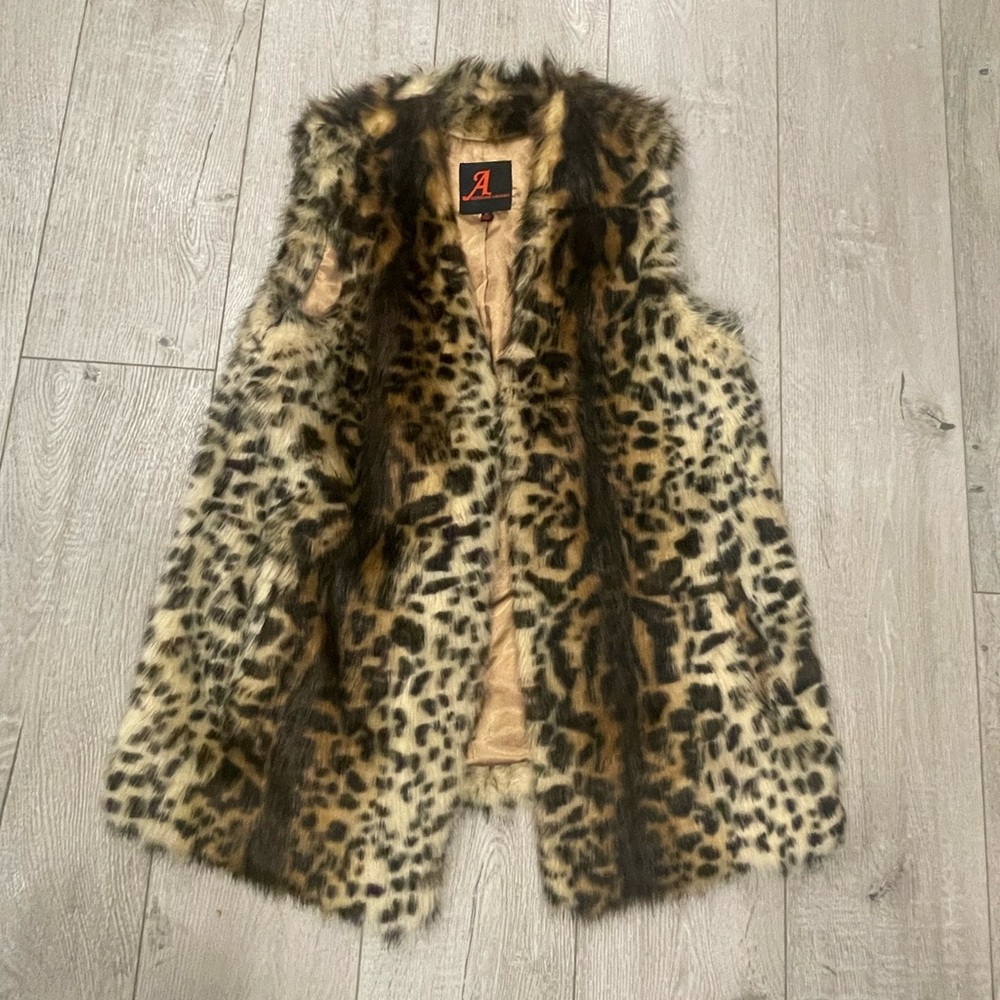 Adrienne Landau Fur Vest